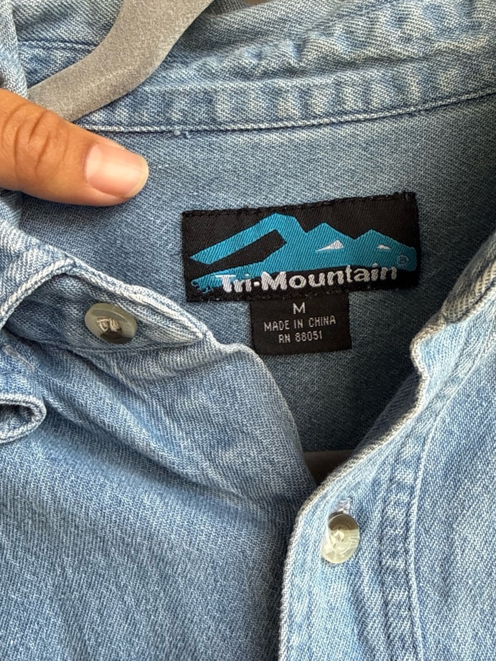 Del Rey Yacht Club Denim Button-Down Shirt - Blue - Picture 3 of 4